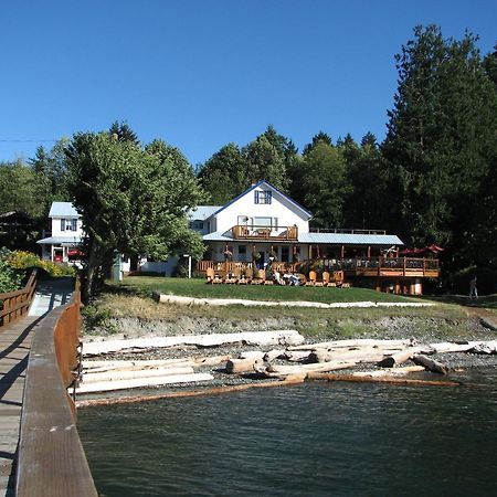 Heriot Bay Inn Exterior foto